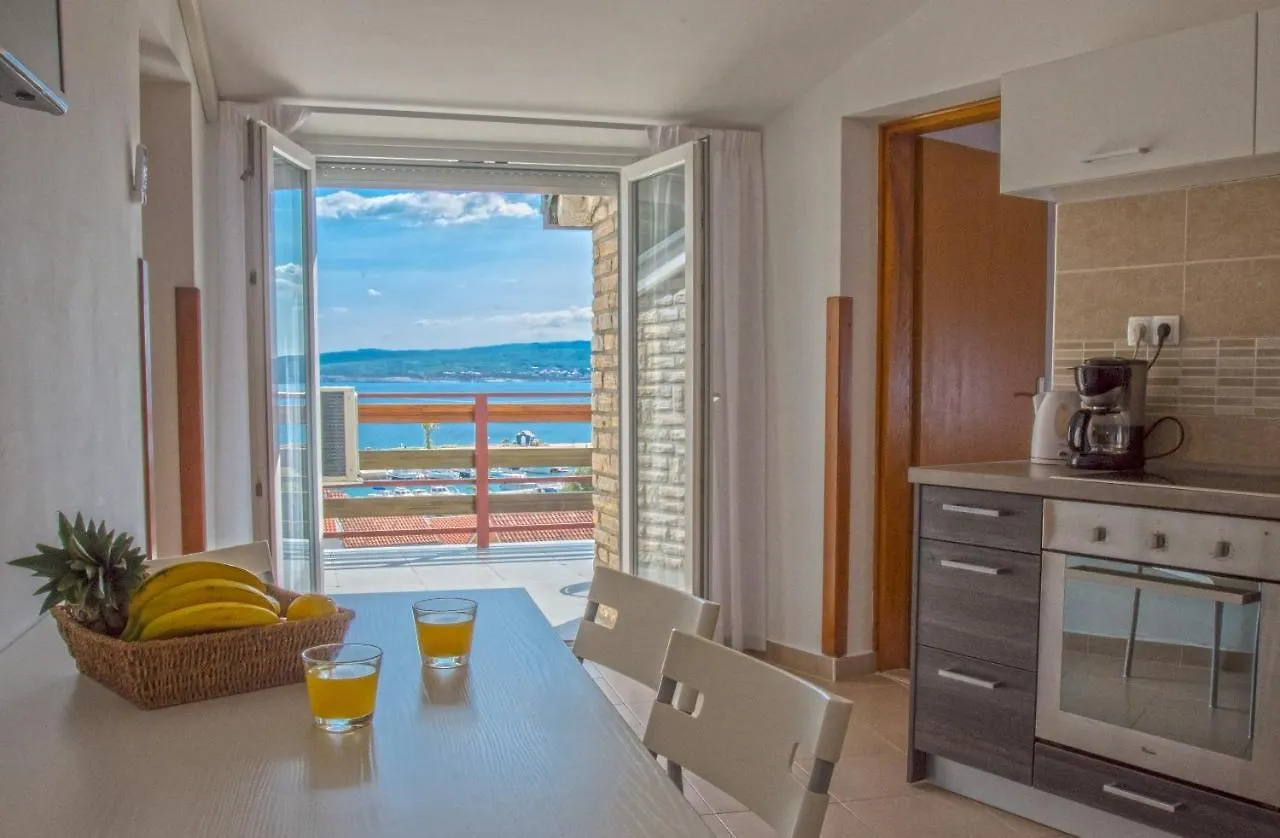 Apartments Sabina - 100M From Sea Crikvenica